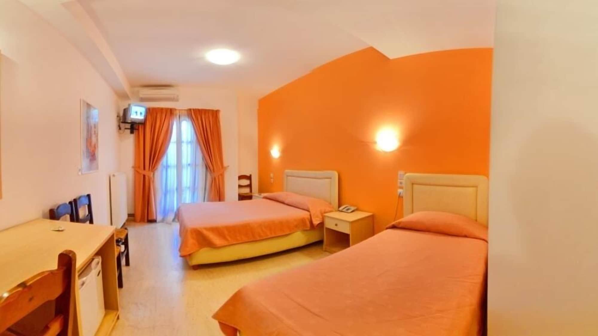 Casa Blue Hotel, Philian Hotels And Resorts Skiathos Town Exterior foto