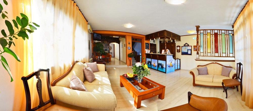 Casa Blue Hotel, Philian Hotels And Resorts Skiathos Town Exterior foto