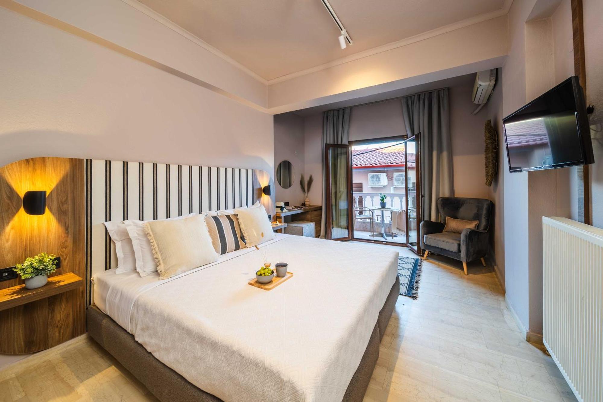 Casa Blue Hotel, Philian Hotels And Resorts Skiathos Town Exterior foto